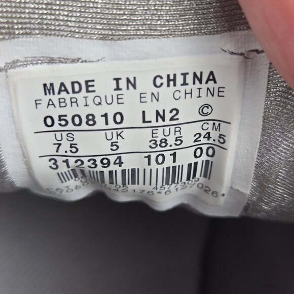 Womens Nike Air Max Edge White Silver Golf Shoes Sneaker Look Lace Up Size 7.5 - Picture 10 of 15